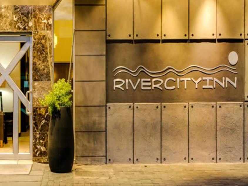 River City Inn Upington Extérieur photo